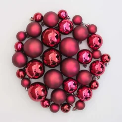 36 Kleine Kunststof Kerstballen Bordeauxrood In Koker