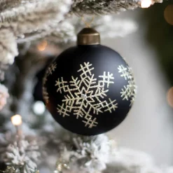 Bijzondere Glazen Kerstbal Zwart Met Sneeuwvlokken 8cm