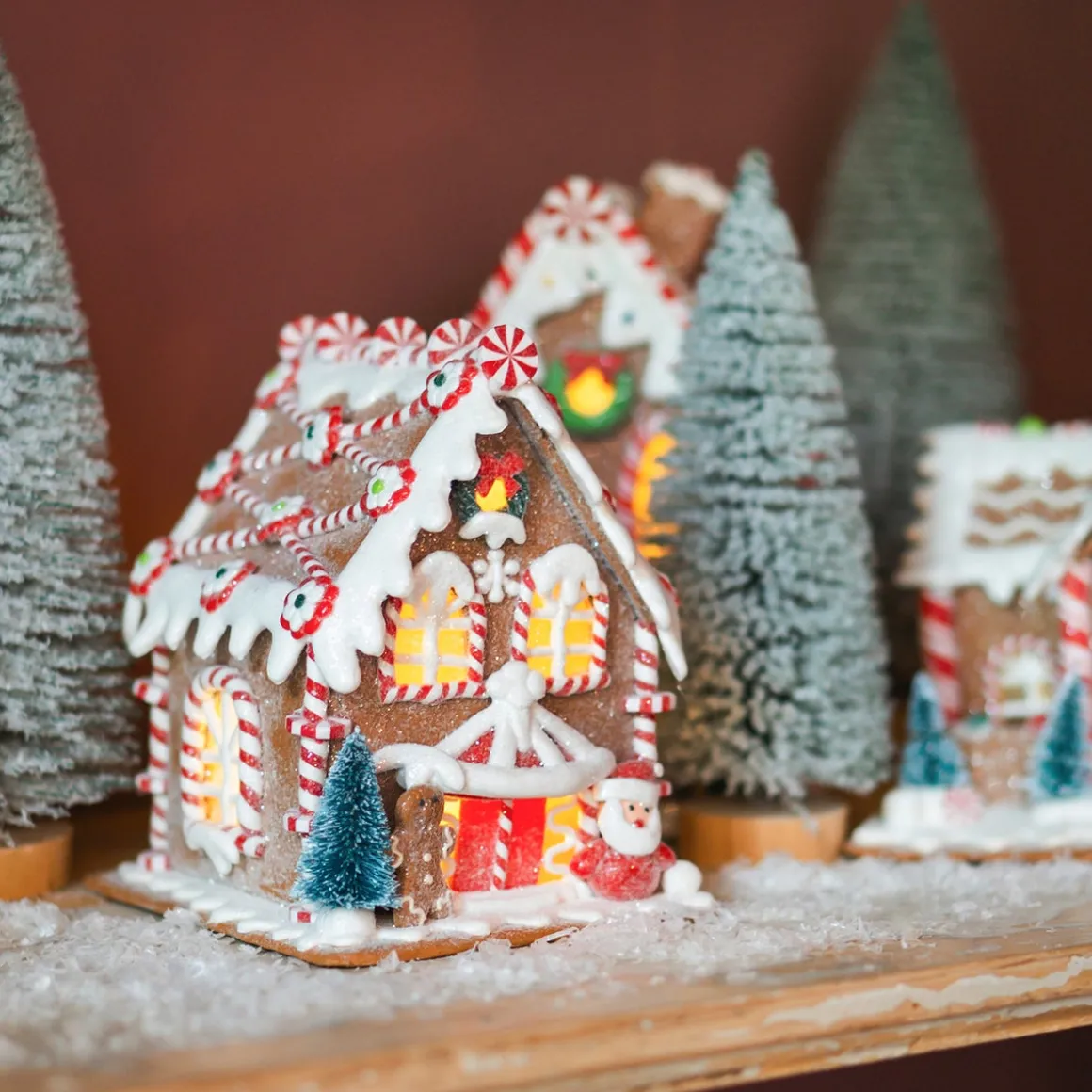 Kleien Peperkoekhuisje Met LED | Handgemaakt | Incl Batterijen | 16 Cm