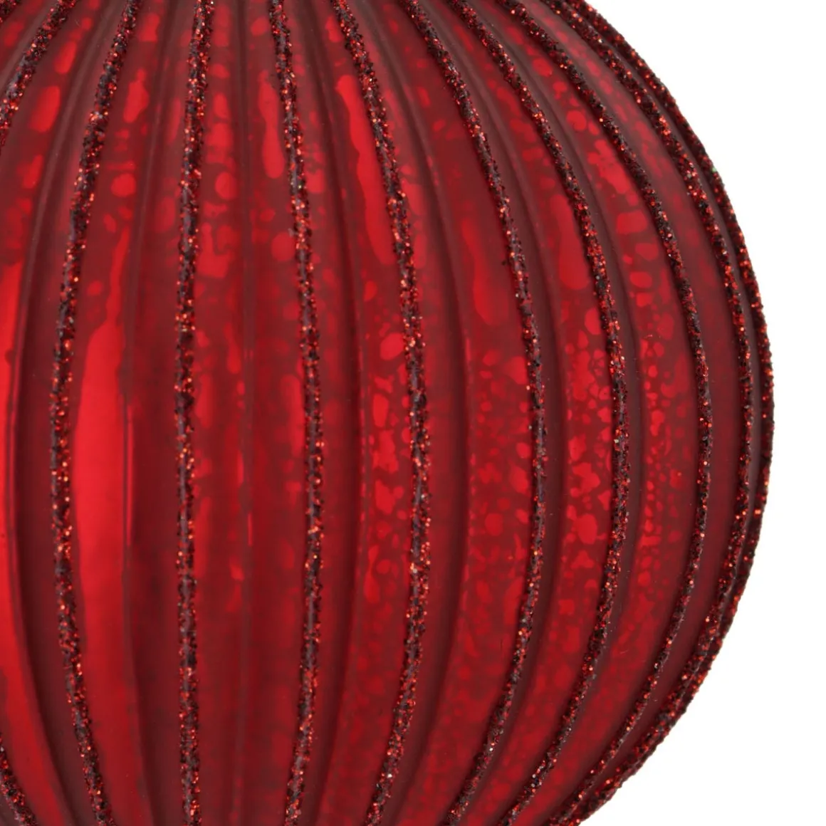 Matte Rode Craquelé Kerstbal Met Glitterlijnen