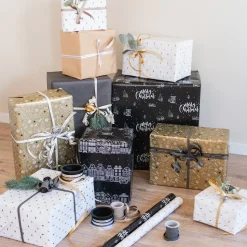 Rol Met Smal Zwart Glitterlint Voor Kerstdecoratie